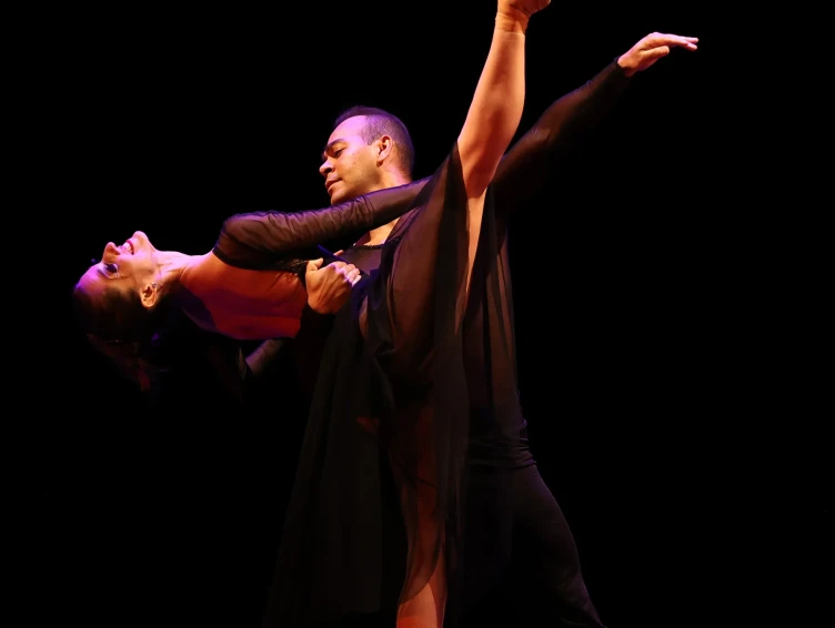 Conhe&ccedil;a a<br /><strong>Olga - Associa&ccedil;&atilde;o de Dan&ccedil;a, </strong><strong>Cultura e Esporte de Sert&atilde;ozinho</strong>